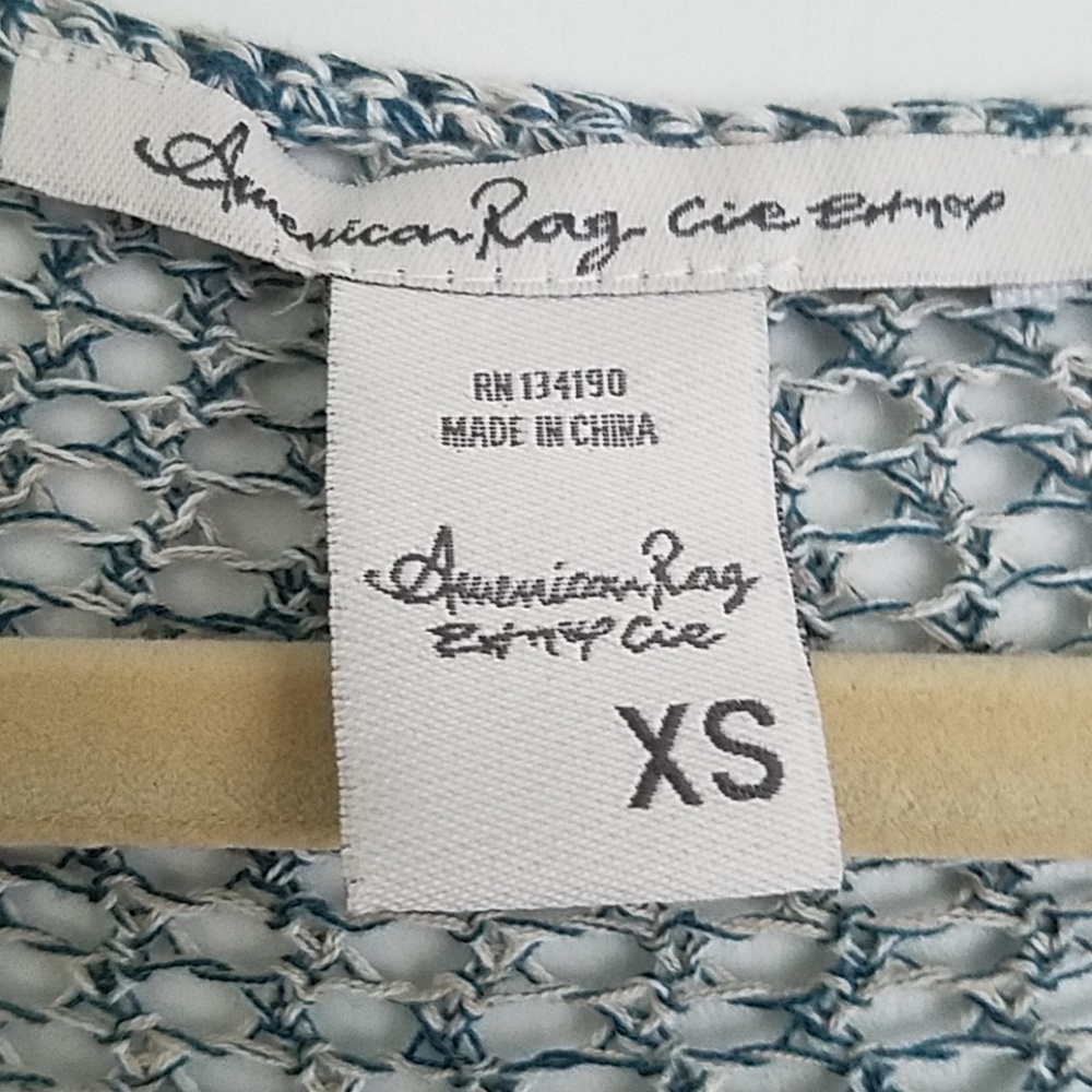 American Rag sweater - Picture 3 of 3